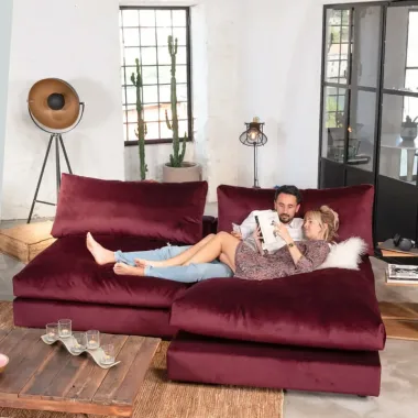 Sofá cheslong: el sofá más cómodo para relajarse después del trabajo.